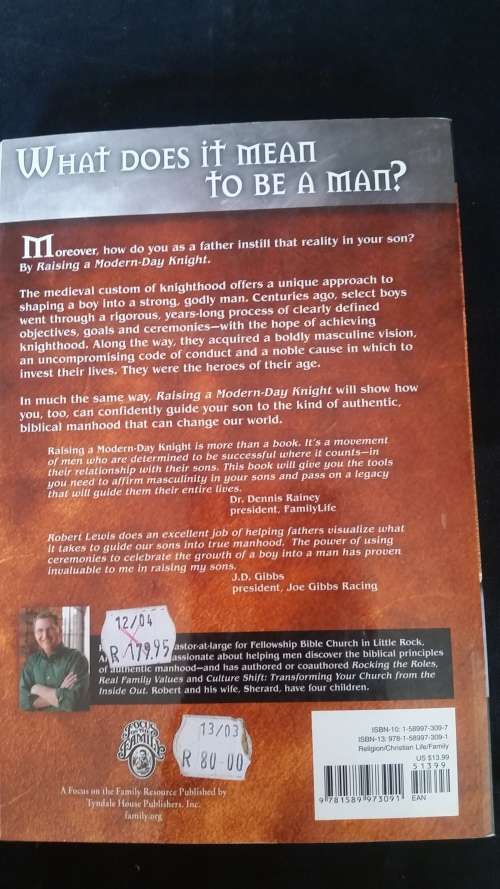 Raising a Modern Day Knight (Soft cover)